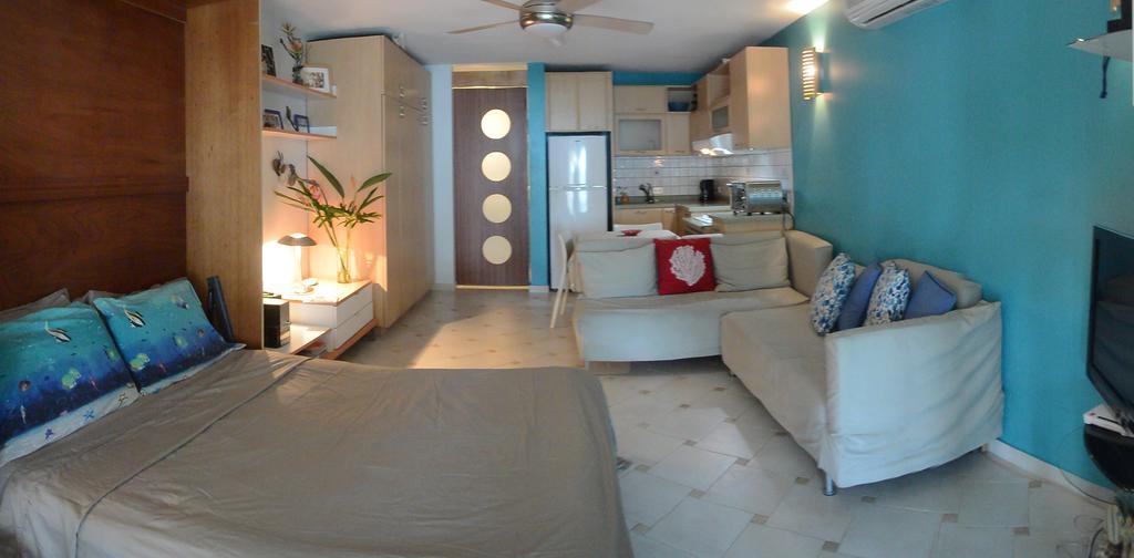 Cozy Beachfront Studio Сан-Хуан Экстерьер фото